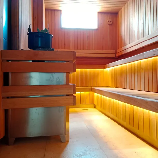 Vista del proyecto Sauna Finlandesa Interior en Cedro