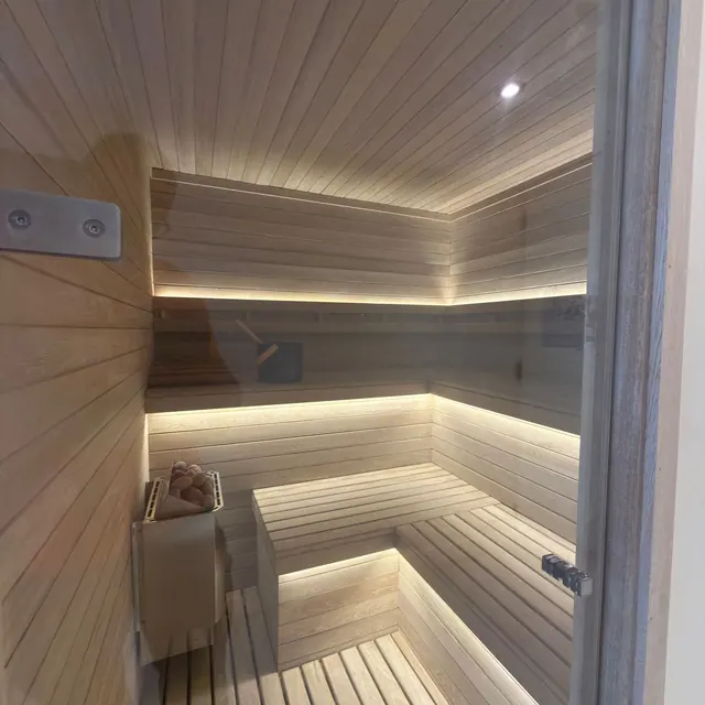 Vista del proyecto Sauna Finlandesa Interior en Roble